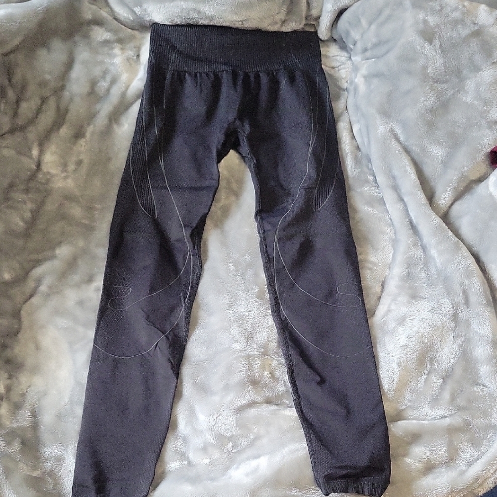 Gymshark Countour Heart Seamless Black Leggings